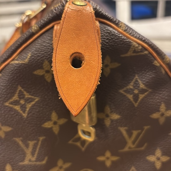🚫🚫SOLD🚫🚫 LV speedy 35 w/COA - Picture 3 of 15
